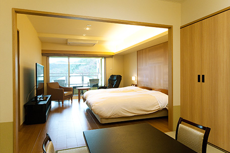 露天風呂付テラススイート【風の泉】