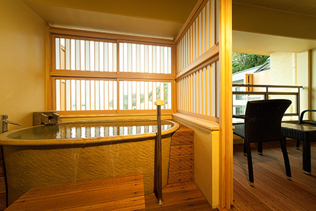 露天風呂付テラススイート【風の泉】