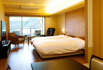 源泉露天風呂付スイート 風の庭